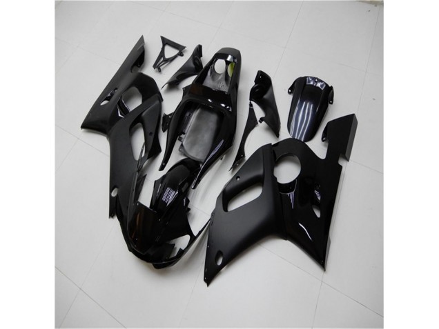 Brillant Noir Mat Carénage Moto R6 1998-2002 Brillant Noir Mat Carénage Moto R6 1998-2002